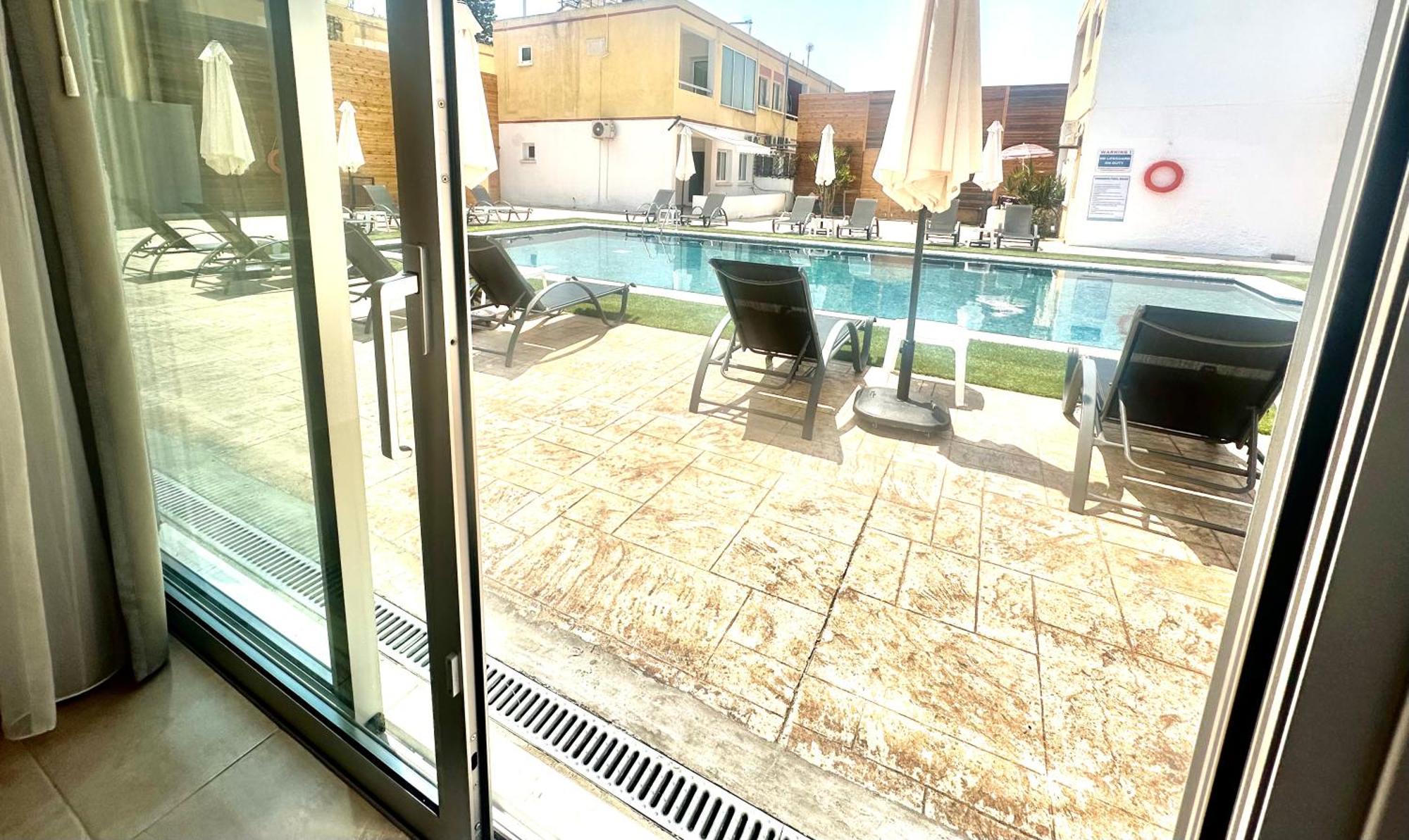 Sun Plaza Suites - Adults Only Айя Напа Екстериор снимка